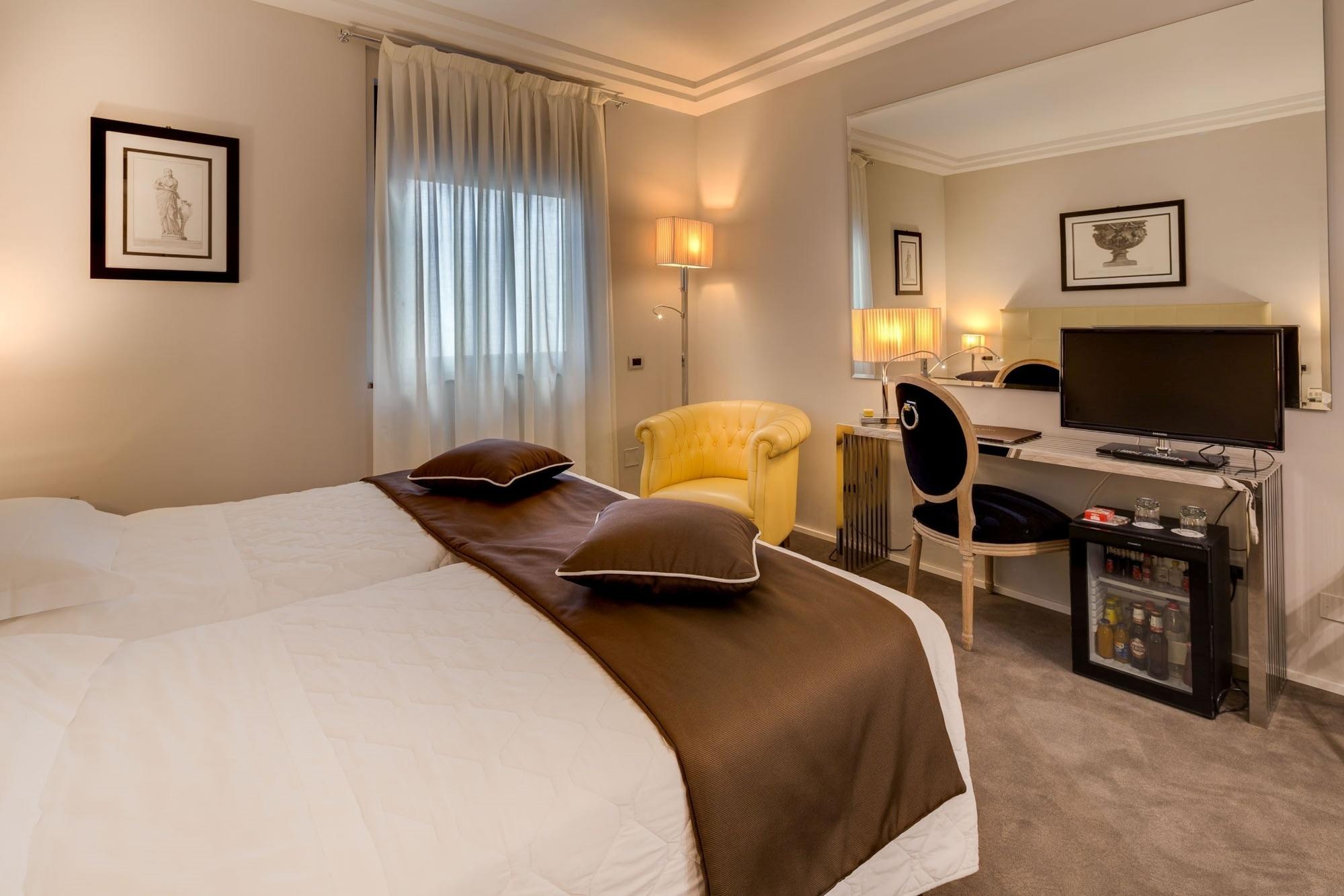 Hotel Roma Florence Ngoại thất bức ảnh